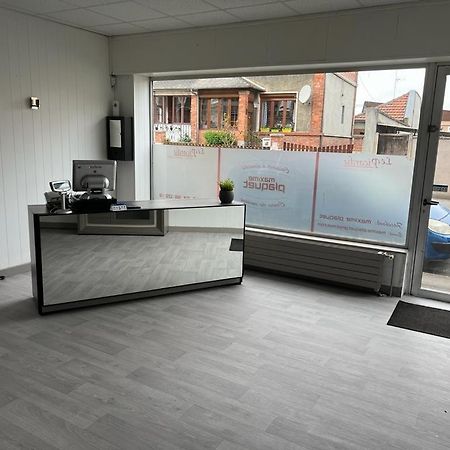 Hotel Restaurant Le Picardie Chauny 外观 照片