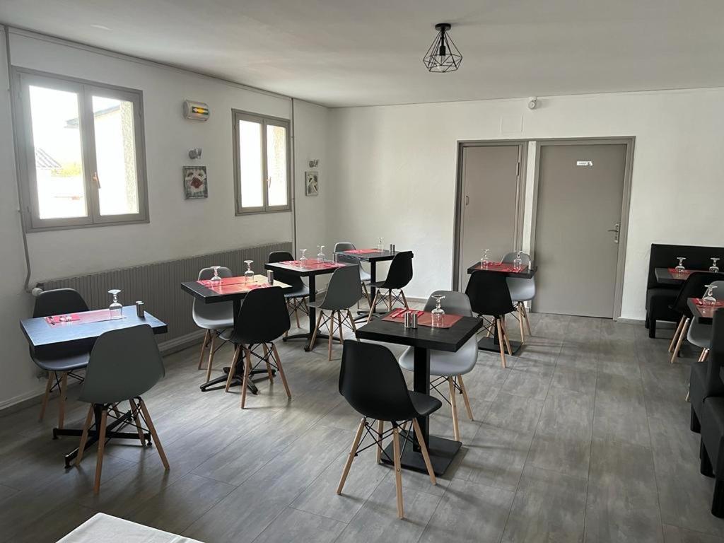 Hotel Restaurant Le Picardie Chauny 外观 照片
